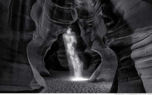 Peter Lik Does It Again Photograph of Antelope Canyon by Peter Lik